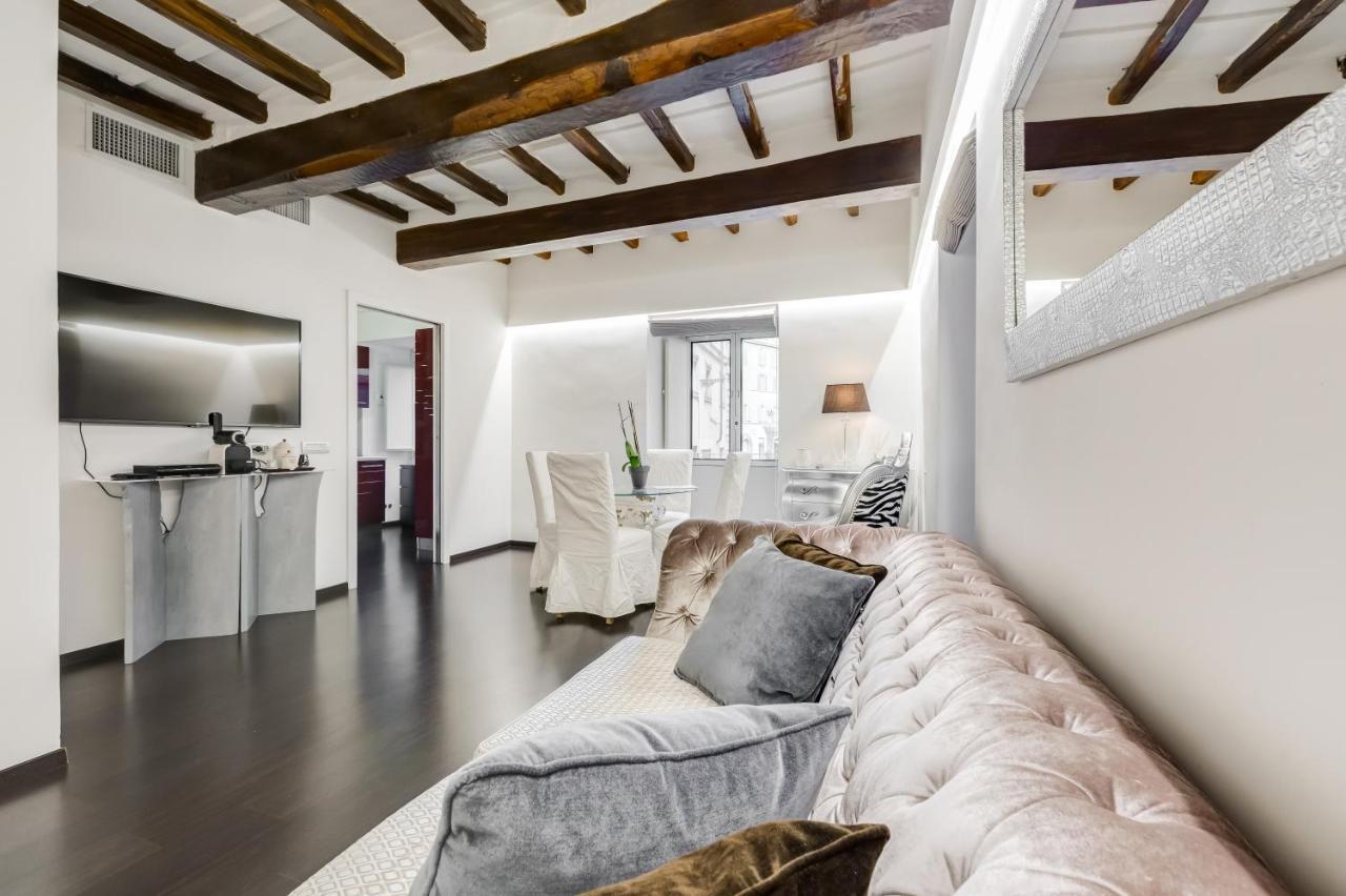 Colonna Luxury - Pantheon Apartamento *